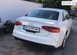 Седан Audi A4 IV (B8) Рестайлинг 2014 в Ужгороде