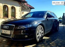 Универсал 5 дверей Audi A4 2009 в Вараше
