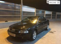 Седан Audi A4 2000 у Тернополі