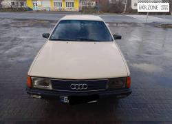 Седан Audi 100 III (C3) Рестайлинг 1989 в Владимир-Волынском