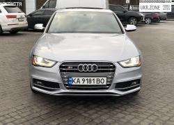Седан Audi S4 IV (B8) Рестайлинг 2015 в Киеве