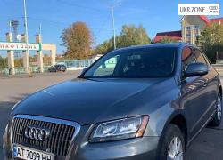 Внедорожник 5 дверей Audi Q5 I (8R) 2011 в Долине