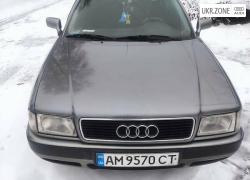 Седан Audi 80 V (B4) 1993 в Коростене