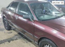 Седан Audi 80 V (B4) 1995 у Славуті