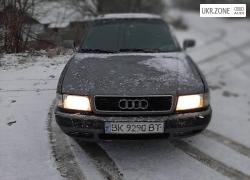 Седан Audi 90 II (B3) 1990 в Ровно