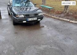 Седан Audi 80 V (B4) 1993 в Полтаве