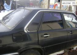 Седан Audi 90 I (B2) 1985 в Киеве