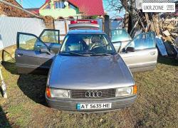 Седан Audi 80 IV (B3) 1988 в Снятыне