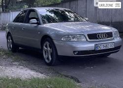 Седан Audi A4 2000 в Сокале
