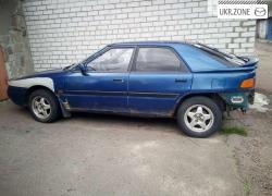 Седан Mazda 323 1993 у Житомирі