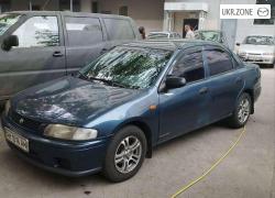 Седан Mazda 323 V (BA) 1997 в Киеве