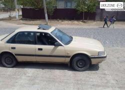 Седан Mazda 626 V (GF) 1998 в Рени