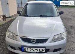 Хетчбек 5 дверей Mazda 323 VI (BJ) Рестайлінг 2003 у Полтаві