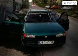 Седан Mazda 323 1995 в Сокирянах