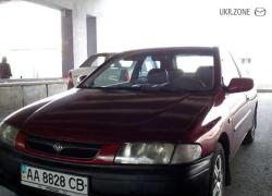 Хэтчбек 5 дверей Mazda 323 VI (BJ) Рестайлинг 2001 в Киеве