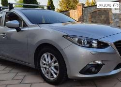 Седан Mazda 3 2016 в Тернополе