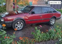 Хэтчбек 5 дверей Mazda 626 II (GC) 1986 в Марганце