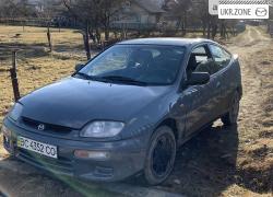 Седан Mazda 323 V (BA) 1996 в Надворной