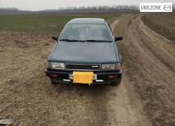 Седан Mazda 323 III (BF) 1986 в Тернополе