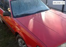 Седан Mazda 626 III (GD) 1989 в Герце