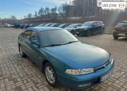 Хэтчбек 5 дверей Mazda 626 1993 в Черновцах