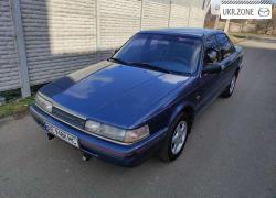 Седан Mazda 626 1987 в Кривом Роге