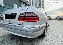 Седан Mercedes-Benz E-Класс II (W210, S210) Рестайлинг 2000 в Луцке