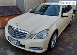 Универсал 5 дверей Mercedes-Benz E-Класс IV (W212, S212, C207) 2012 в Чернигове