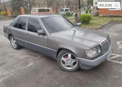 Mercedes-Benz E-Клас 1987 у Вараші