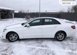Седан Mercedes-Benz E-Класс IV (W212, S212, C207) 2011 в Сарнах