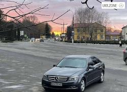 Седан Mercedes-Benz C-Класс III (W204) 2010 в Староконстантинове