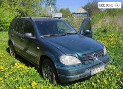 Внедорожник 5 дверей Mercedes-Benz M-Класс (ML) I (W163) 1999 в Одессе