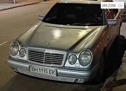Седан Mercedes-Benz E-Класс II (W210, S210) 1998 в Одессе