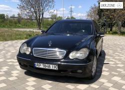 Седан Mercedes-Benz C-Класс 2001 в Запорожье