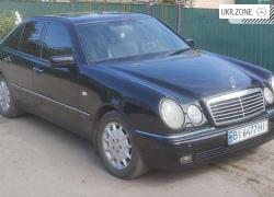 Седан Mercedes-Benz E-Класс II (W210, S210) 1998 в Чернухах