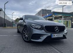 Седан Mercedes-Benz E-Класс V (W213, S213, C238) 2020 в Киеве