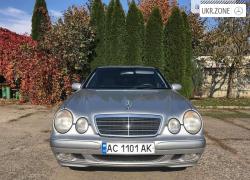 Седан Mercedes-Benz E-Класс II (W210, S210) Рестайлинг 2000 в Владимир-Волынском