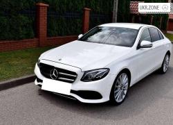 Седан Mercedes-Benz E-Класс 2016 в Киеве