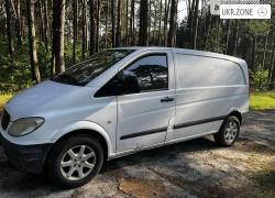 Минивэн Mercedes-Benz Vito II (W639) 2004 в Ровно
