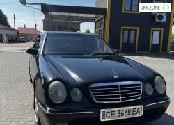 Седан Mercedes-Benz E-Класс II (W210, S210) Рестайлинг 2001 в Черновцах