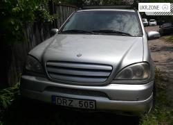 Внедорожник 5 дверей Mercedes-Benz M-Класс (ML) I (W163) 1999 в Киеве