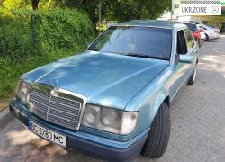 Седан Mercedes-Benz E-Клас I (W124) 1993 у Львові