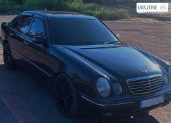 Седан Mercedes-Benz E-Класс II (W210, S210) Рестайлинг 2000 в Дружковке