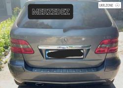 Хэтчбек 5 дверей Mercedes-Benz B-Класс 2011 в Днепре