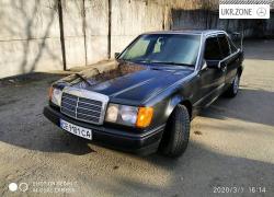 Mercedes-Benz C-Класс 1986 в Черновцах