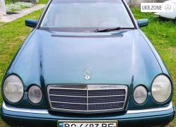 Седан Mercedes-Benz E-Класс II (W210, S210) 1998 в Чорткове