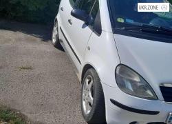 Хэтчбек 5 дверей Mercedes-Benz A-Класс I (W168) 1999 в Черновцах