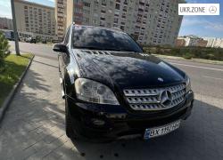 Внедорожник 5 дверей Mercedes-Benz M-Класс (ML) II (W164) 2006 в Хмельницком
