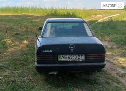 Седан Mercedes-Benz 190 (W201) I 1985 в Виннице