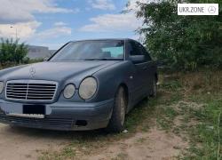 Седан Mercedes-Benz E-Класс 1996 в Одессе